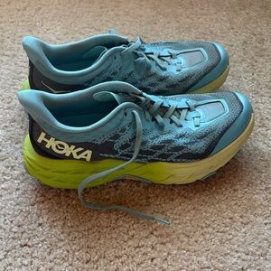 Hoka speedgoat 5, women’s 9.5